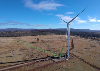 Australia hits 2020 large-scale renewables target